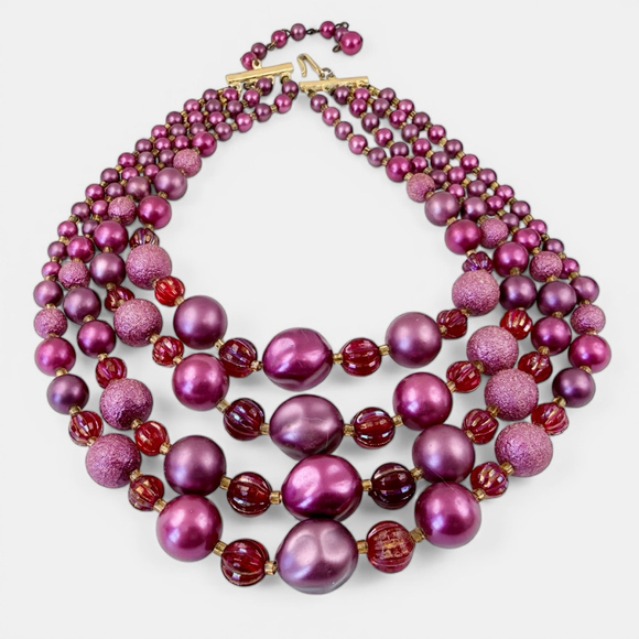 Vintage 1950s Pink Multi Strand Faux Pearl Necklace Red Aurora Borealis Beads - Picture 6 of 6